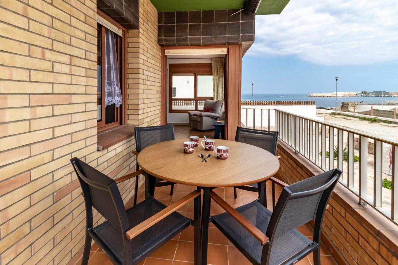 Apartamento Sant Carles 20 Soleado Con Vistas Al Mar